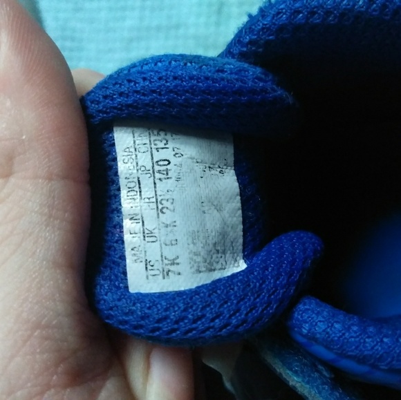 ❗️(removing soon send offers) Adidas shoes 7 - Picture 5 of 7